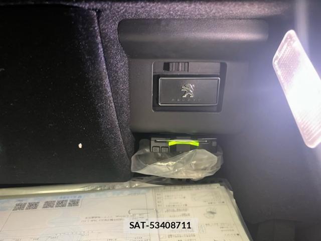 Peugeot 5008 2018-09 7980565-20
