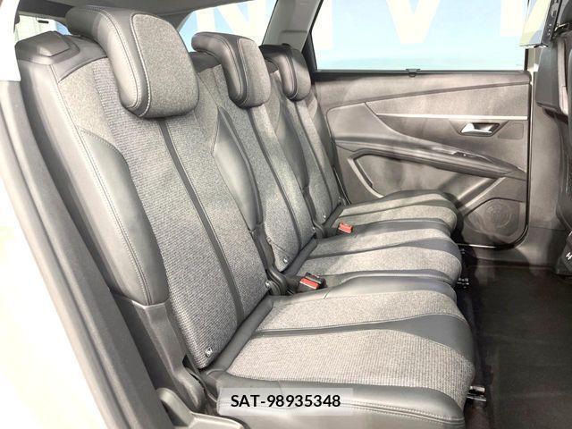 Peugeot 5008 2019-07 7980559-9