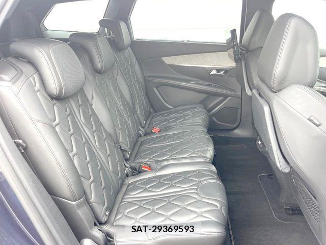 Peugeot 5008 2018-08 8037578-9