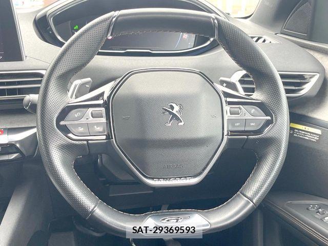 Peugeot 5008 2018-08 8037578-12