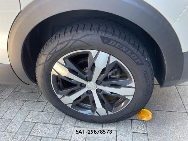 Peugeot 5008 2021-04 8101188-11