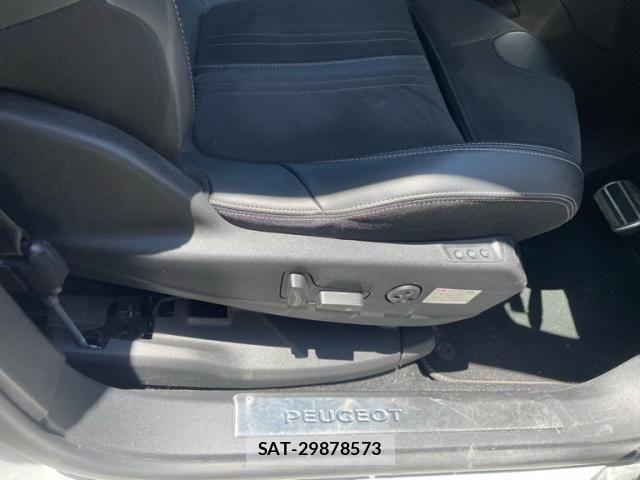 Peugeot 5008 2021-04 8101188-20