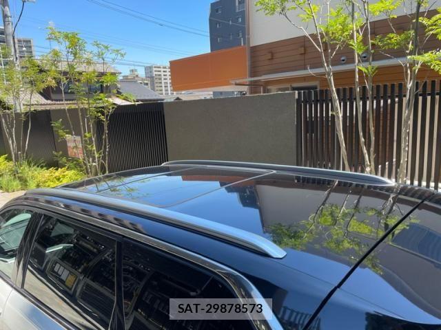 Peugeot 5008 2021-04 8101188-6