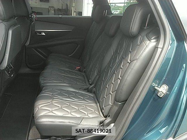 Peugeot 5008 2019-11 8131861-12