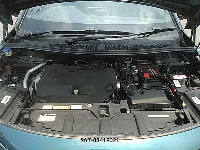 Peugeot 5008 2019-11 8131861-14