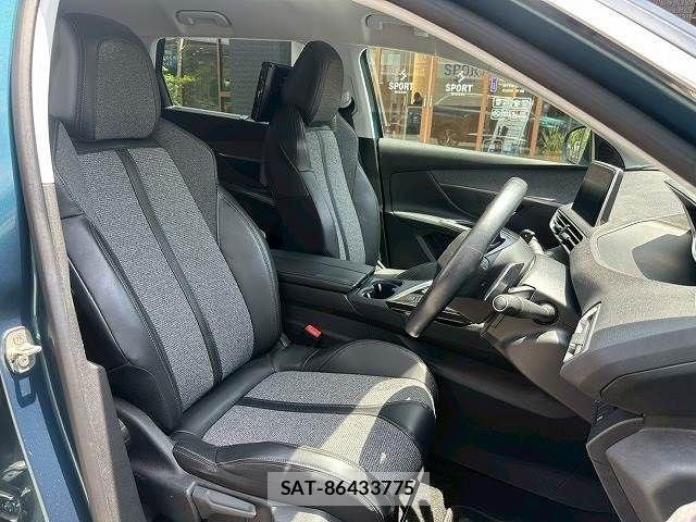 Peugeot 5008 2017-11 8146416-10