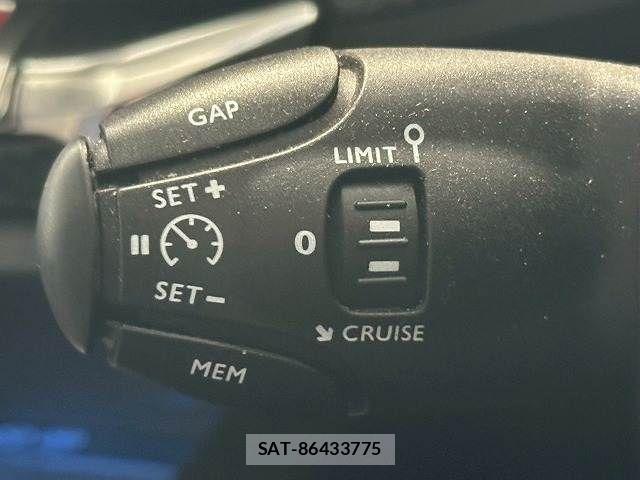 Peugeot 5008 2017-11 8146416-4