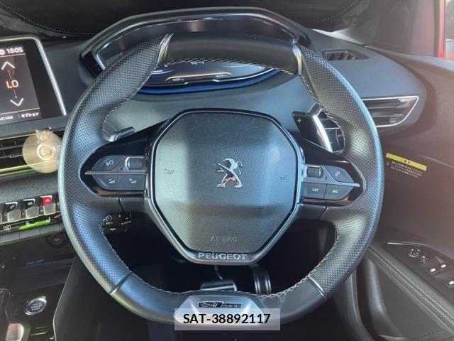 Peugeot 5008 2020-02 8209514-11