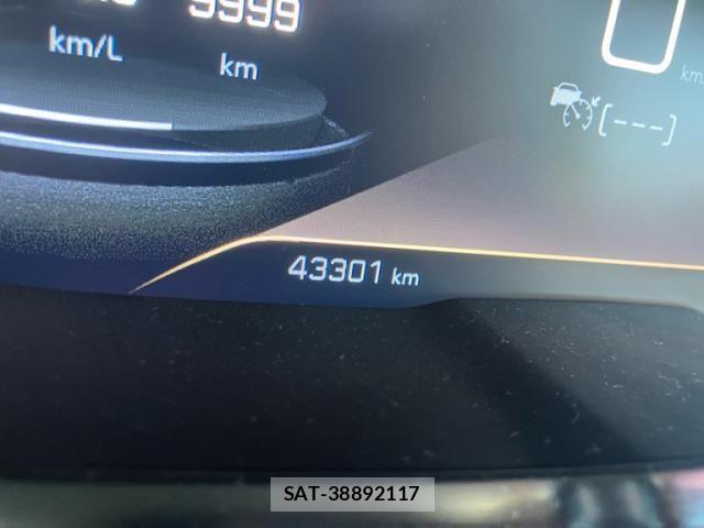 Peugeot 5008 2020-02 8209514-17