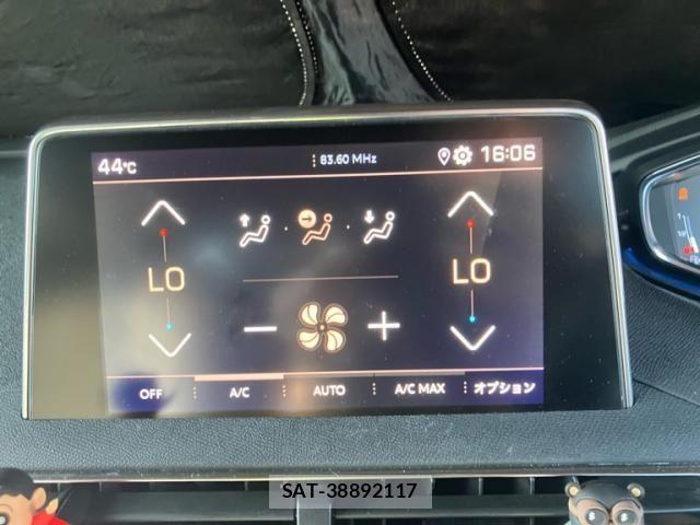 Peugeot 5008 2020-02 8209514-18