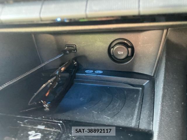 Peugeot 5008 2020-02 8209514-24