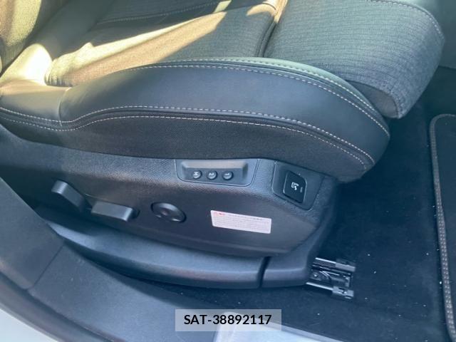 Peugeot 5008 2020-02 8209514-27