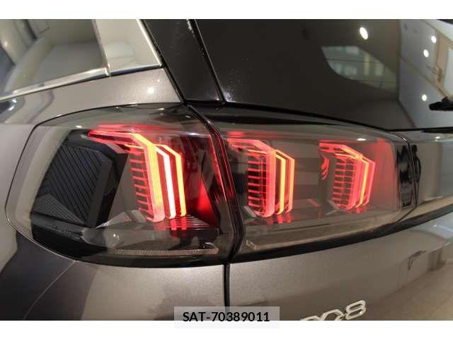Peugeot 5008 2022-11 8316363-16