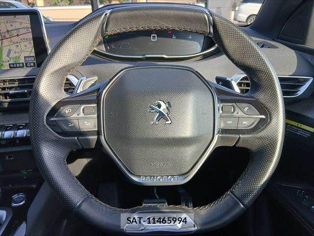Peugeot 5008 2017-11 8316365-11