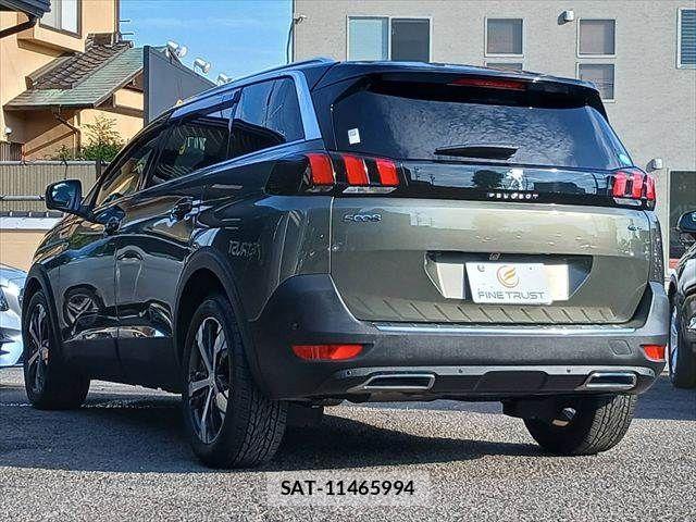 Peugeot 5008 2017-11 8316365-20