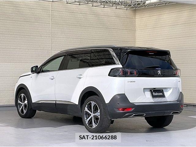 Peugeot 5008 2022-06 8316364-16
