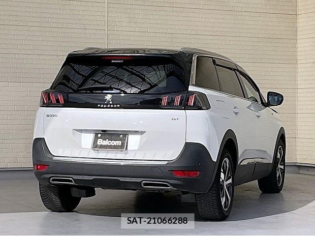 Peugeot 5008 2022-06 8316364-1