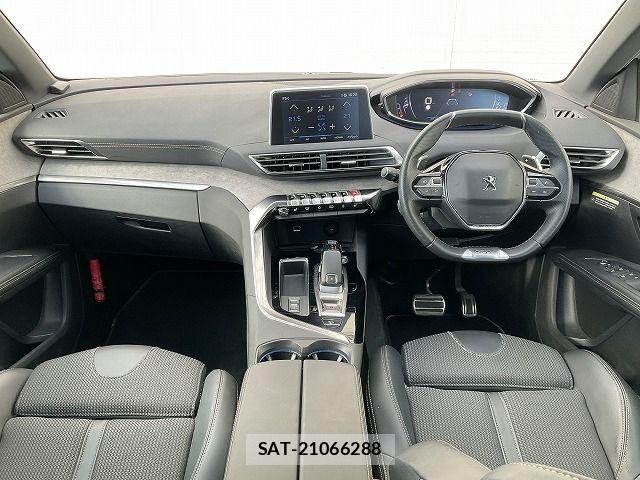 Peugeot 5008 2022-06 8316364-2