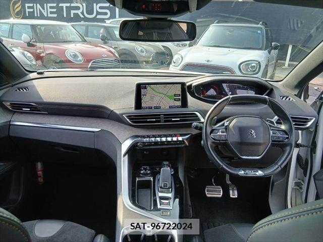Peugeot 5008 2018-10 8337372-2