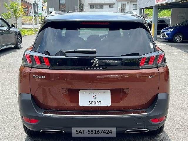 Peugeot 5008 2021-09 8337371-15