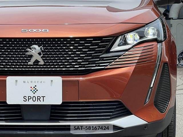 Peugeot 5008 2021-09 8337371-19