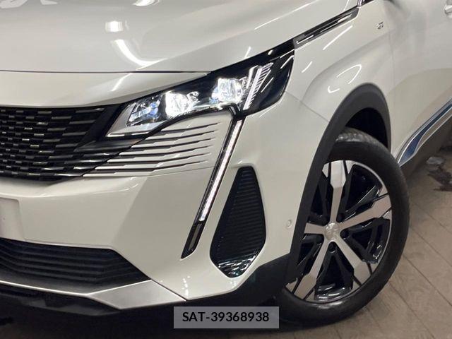 Peugeot 5008 2021-06 8337369-13