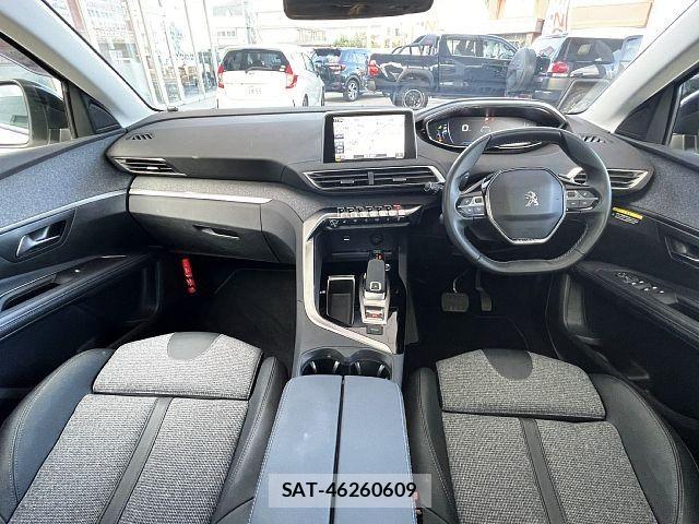 Peugeot 5008 2019-08 8368090-1