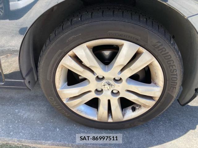 Peugeot 5008 2013-05 8372044-7