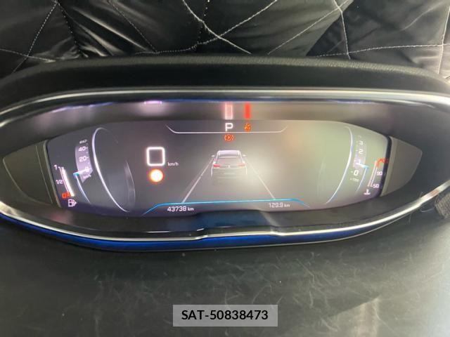 Peugeot 5008 2021-03 8563165-12