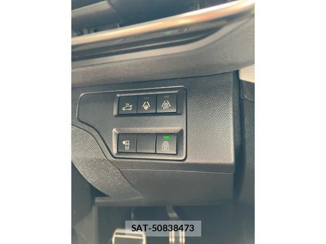 Peugeot 5008 2021-03 8563165-14