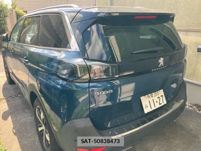 Peugeot 5008 2021-03 8563165-1