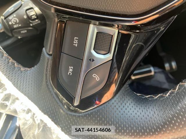 Peugeot 5008 2020-01 8628353-12