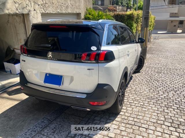 Peugeot 5008 2020-01 8628353-1