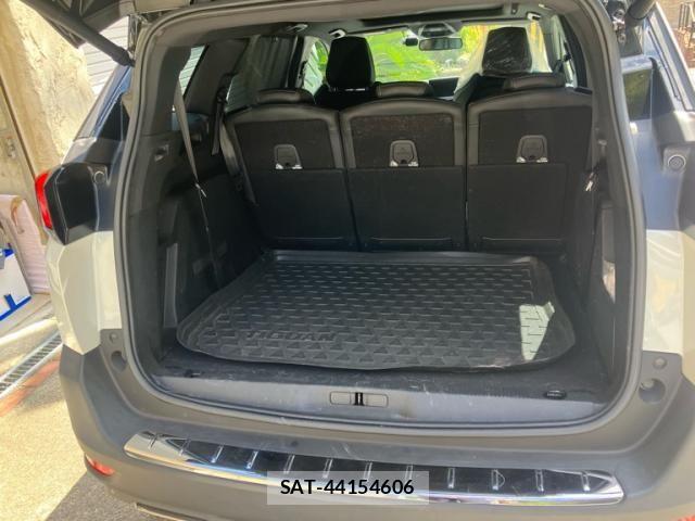 Peugeot 5008 2020-01 8628353-24