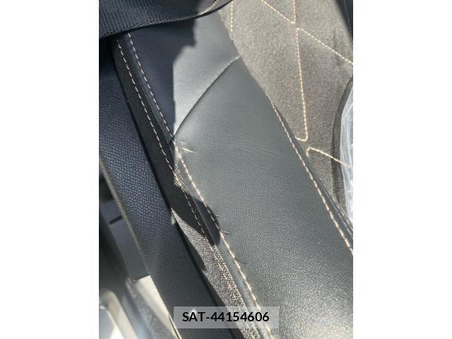 Peugeot 5008 2020-01 8628353-28