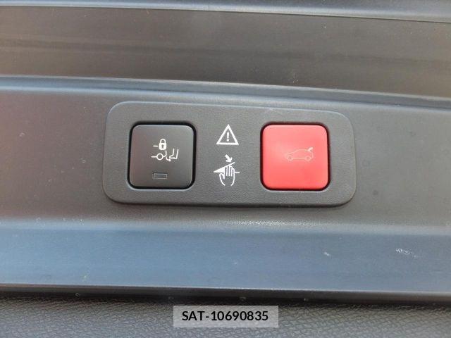 Peugeot 5008 2018-02 8628356-19