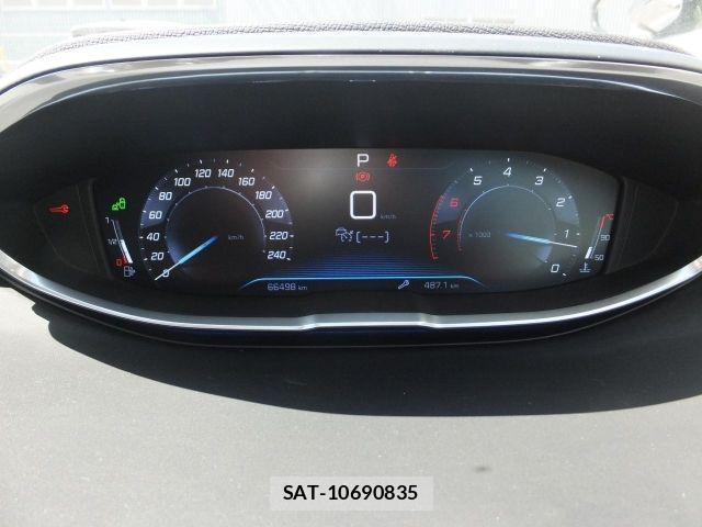 Peugeot 5008 2018-02 8628356-29