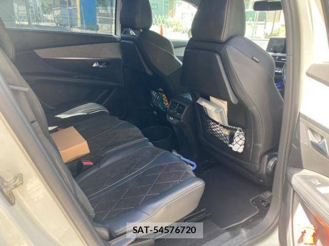 Peugeot 5008 2018-04 8745181-9