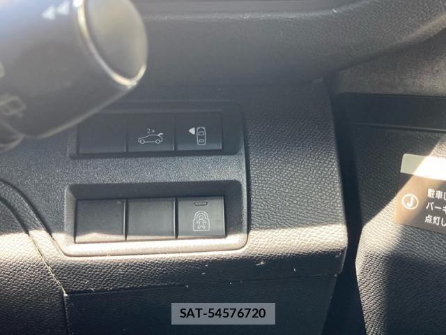 Peugeot 5008 2018-04 8745181-12