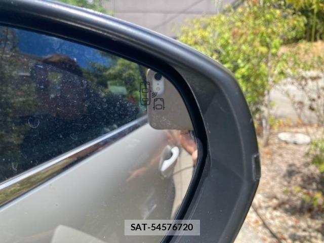 Peugeot 5008 2018-04 8745181-16