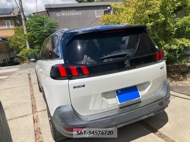 Peugeot 5008 2018-04 8745181-5