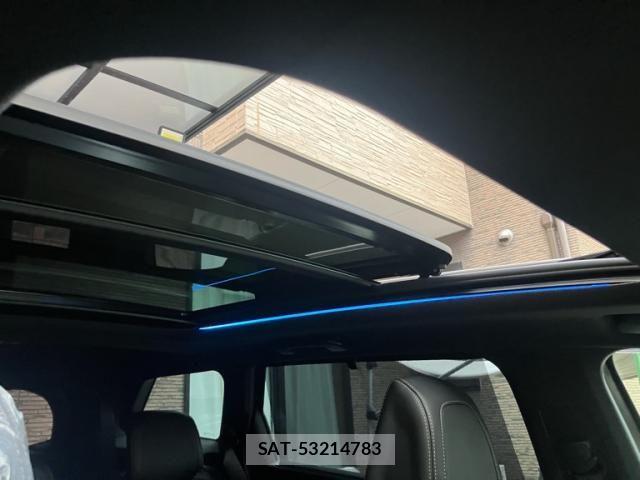 Peugeot 5008 2017-10 8745180-16