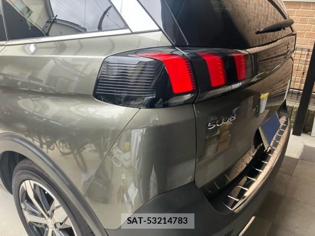 Peugeot 5008 2017-10 8745180-3