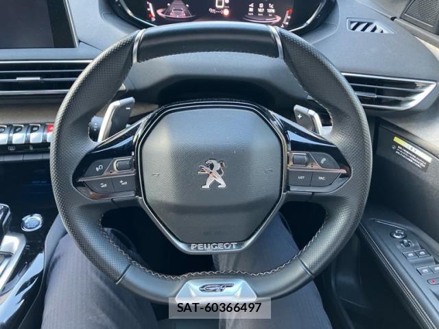 Peugeot 5008 2021-10 8871815-17