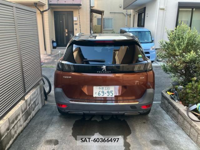 Peugeot 5008 2021-10 8871815-2