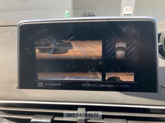 Peugeot 5008 2018-02 8881531-17
