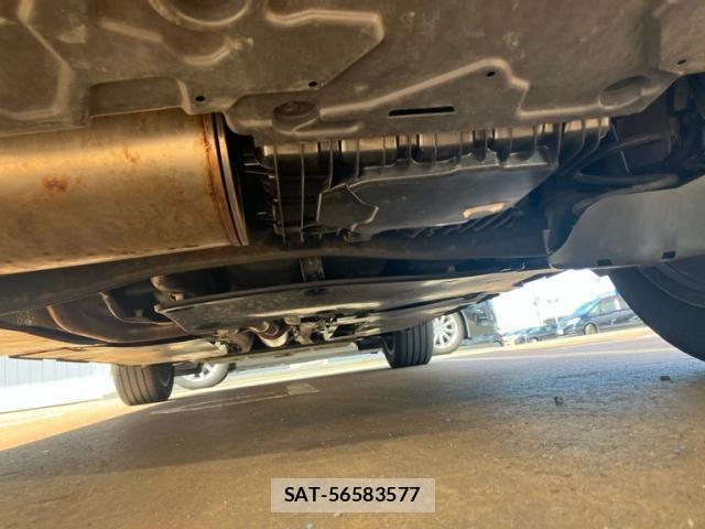 Peugeot 5008 2018-02 8881531-8