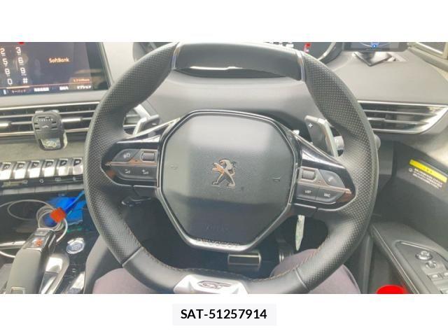 Peugeot 5008 2021-04 8881530-13