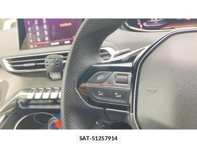 Peugeot 5008 2021-04 8881530-14