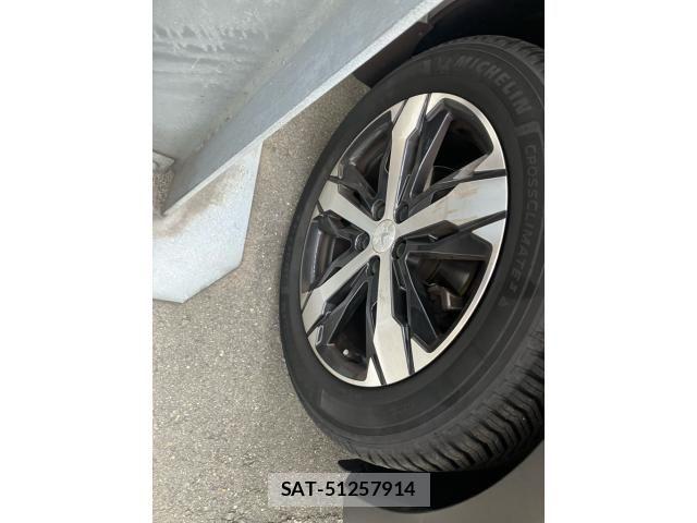 Peugeot 5008 2021-04 8881530-2